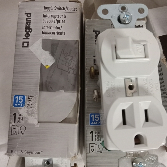 Legrand Commercial Toggle Switch & Plugs 15 & 20 Amps - Picture 5 of 5